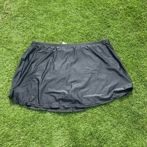 Meet.Curve Black Skort Ladies Size 4XL